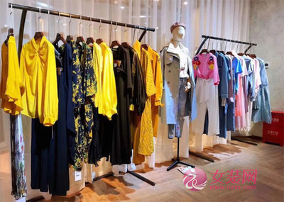 新手服裝進(jìn)貨賣不動怎么辦？如何科學(xué)選貨提升銷量