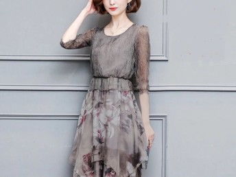 多元經(jīng)營模式下的武漢服裝鞋帽箱包零售業(yè)態(tài)